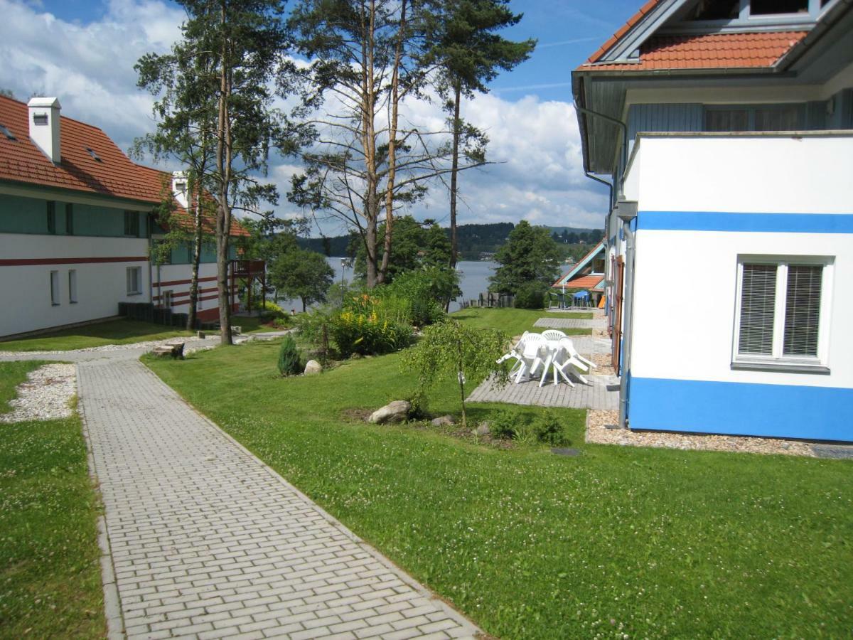 Apartmán Riviera Apartman Lipno nad Vltavou Kültér fotó