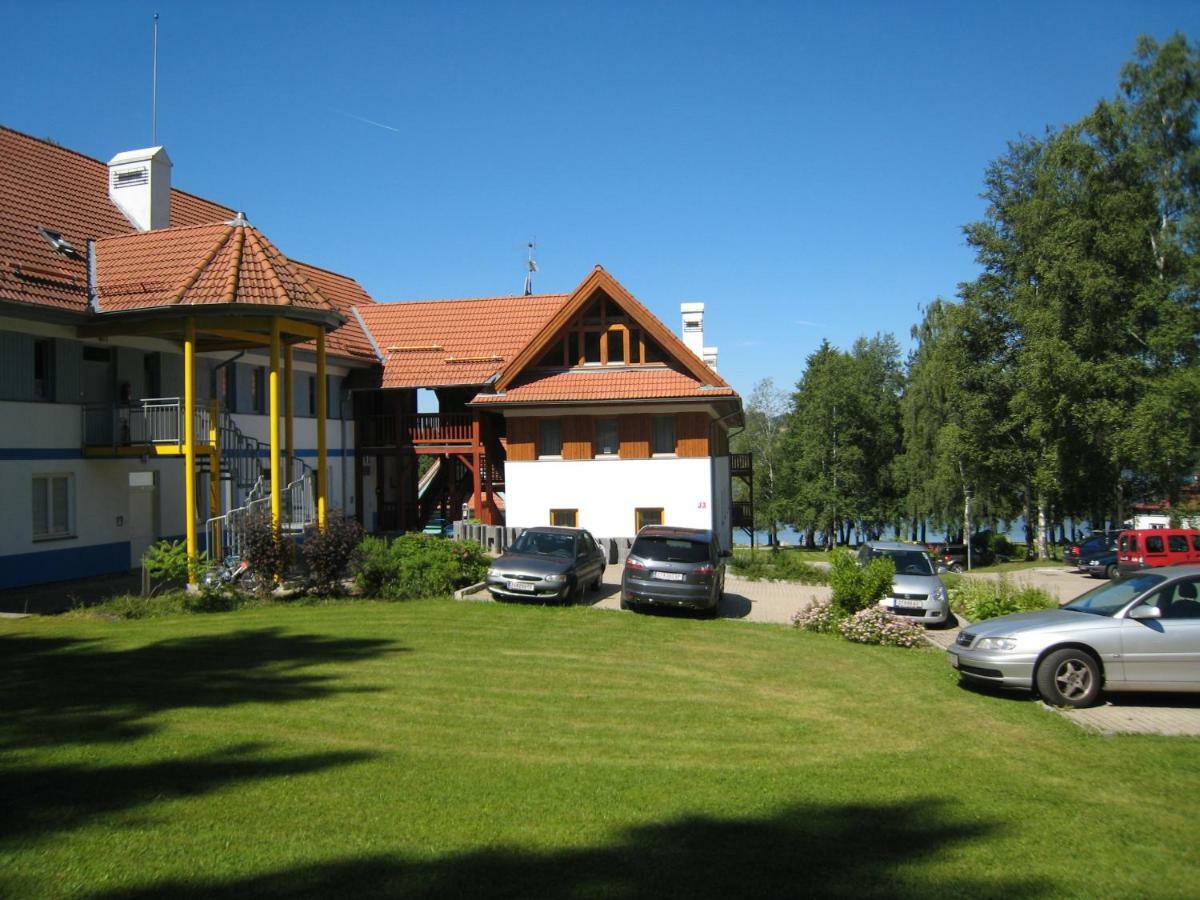Apartmán Riviera Apartman Lipno nad Vltavou Kültér fotó