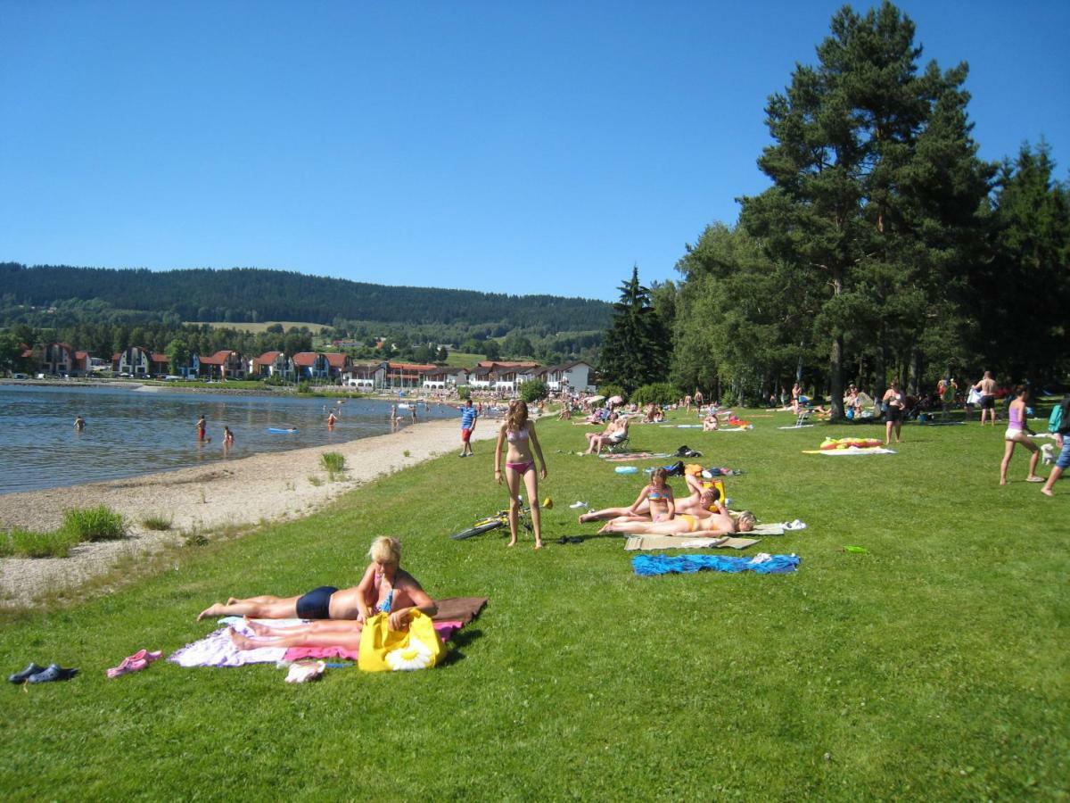Apartmán Riviera Apartman Lipno nad Vltavou Kültér fotó
