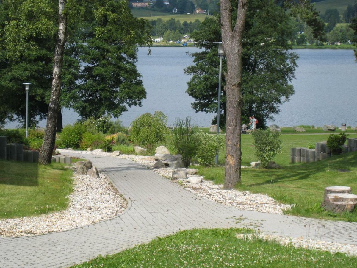 Apartmán Riviera Apartman Lipno nad Vltavou Kültér fotó